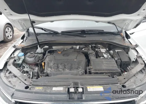 2024 Volkswagen Tiguan 2.0T Se R-Line Black z USA, uszkodzony, nr VIN 3VVCB7AX9RM012087